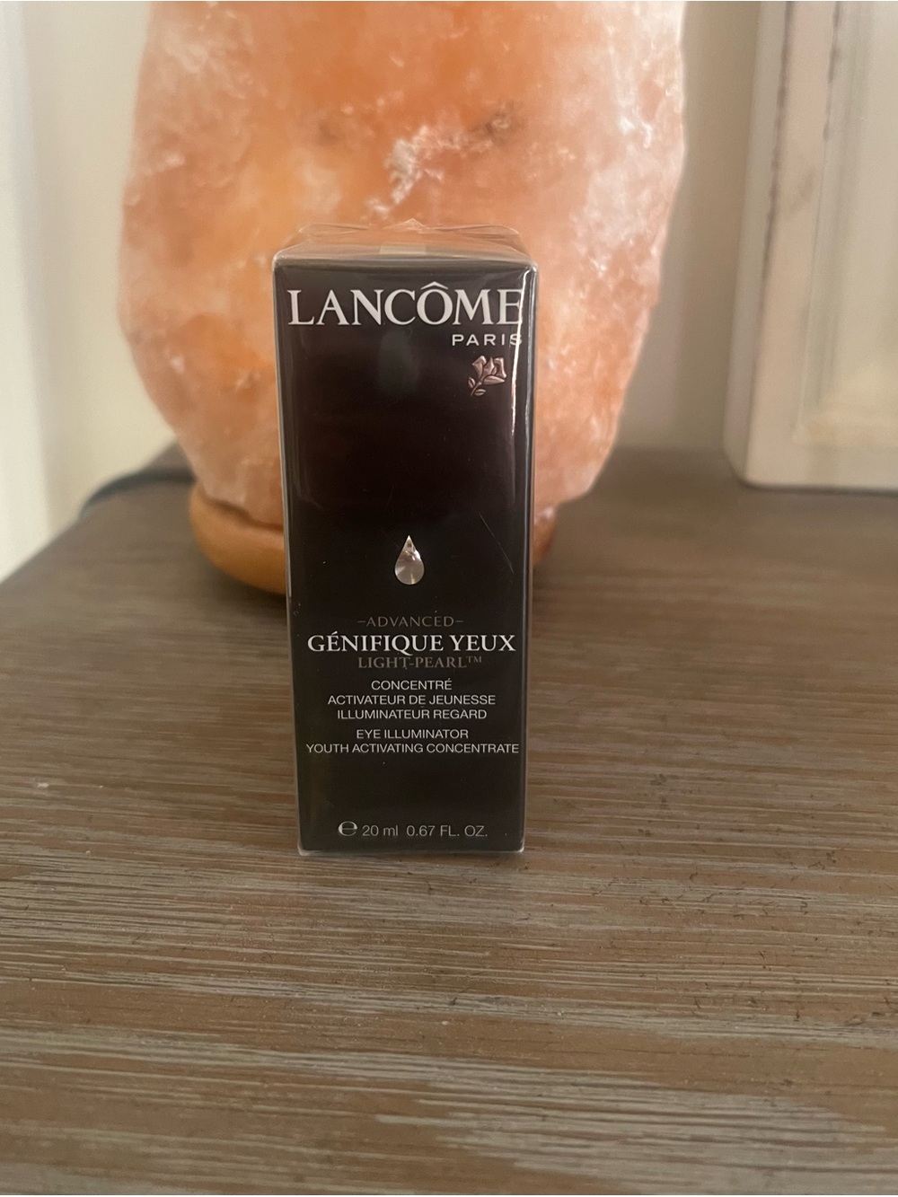 Lancôme Génifique Yeux Light-Pearl Eye Illuminator in Black and Silver Box